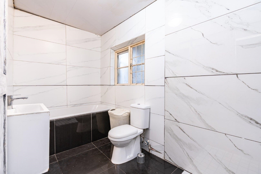 3 Bedroom Property for Sale in Rugby Western Cape